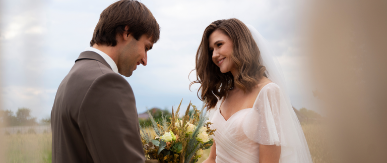 Bridal Bouquet – Happiness cannot be Travelled to owned