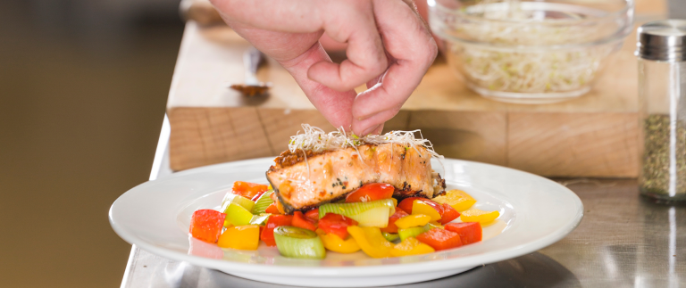 How to learn advanced cooking techniques